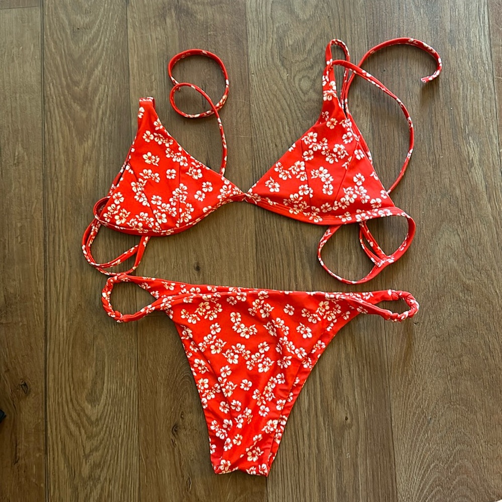 Kulani Kini Bikini
